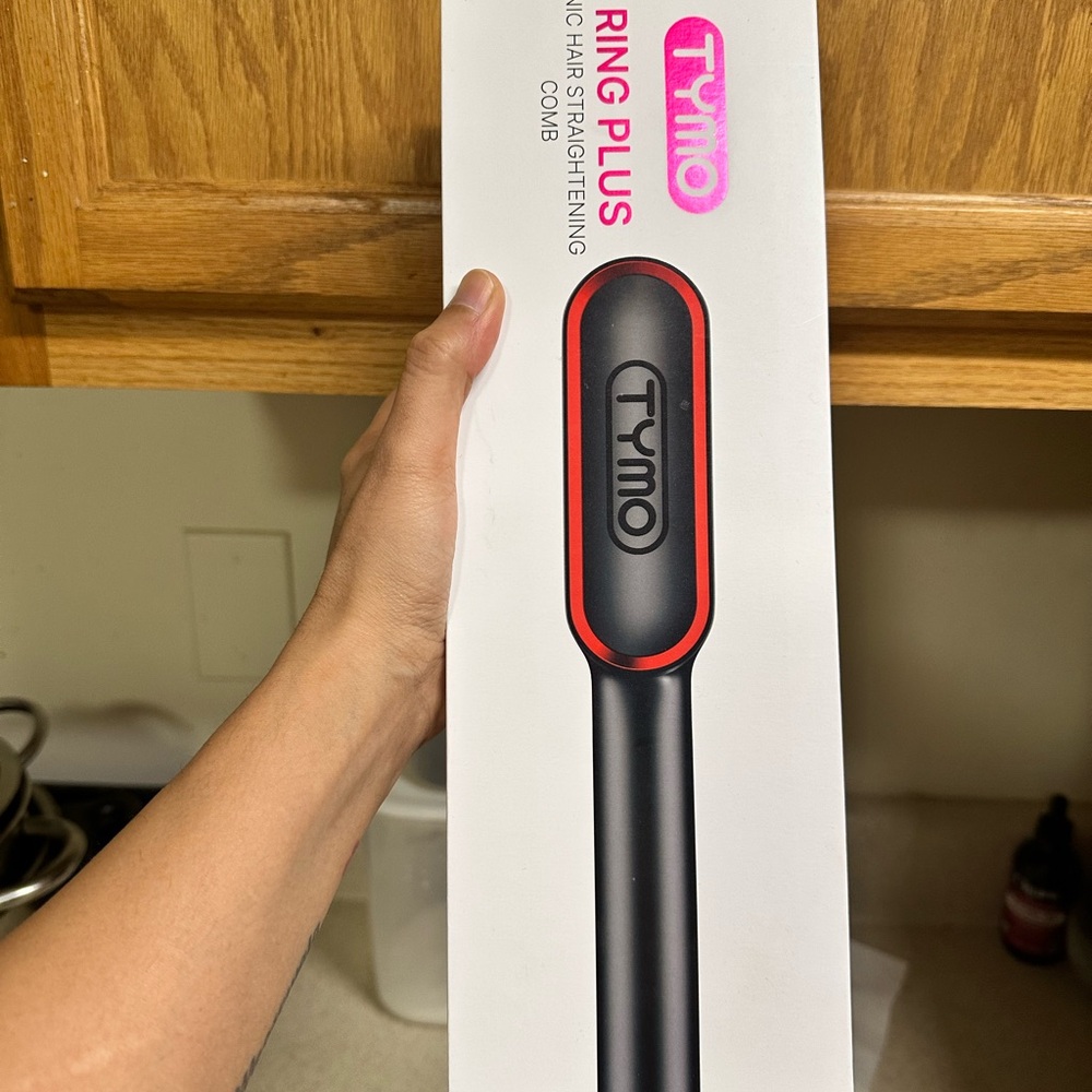 TYMO Ring Plus Hair Straightening Comb - Black and Red